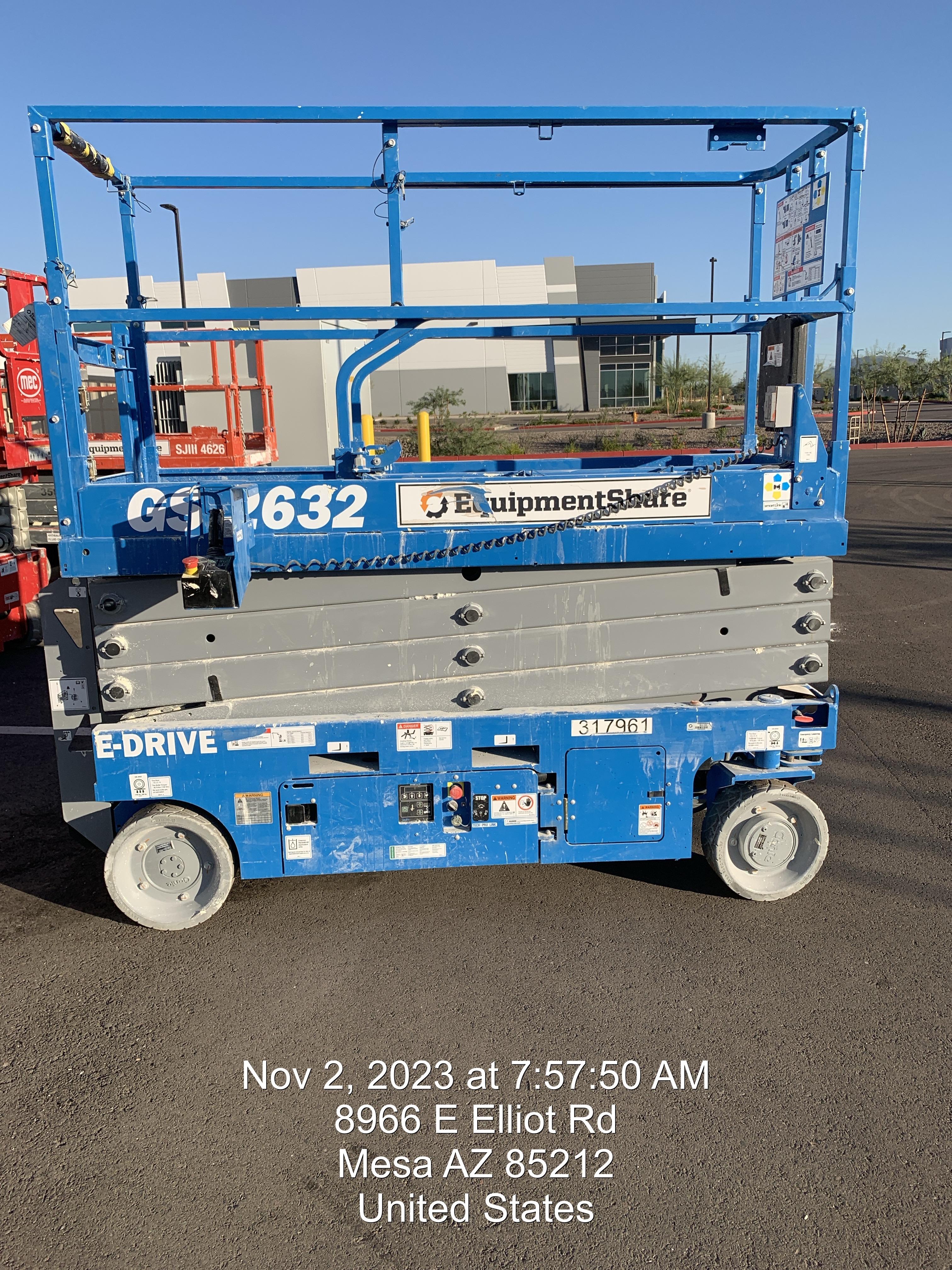 2023 GENIE GS-2632