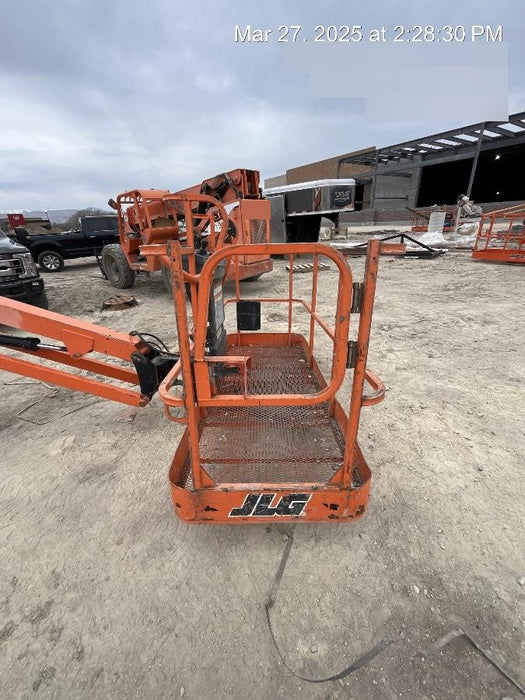 2019 JLG 460SJ