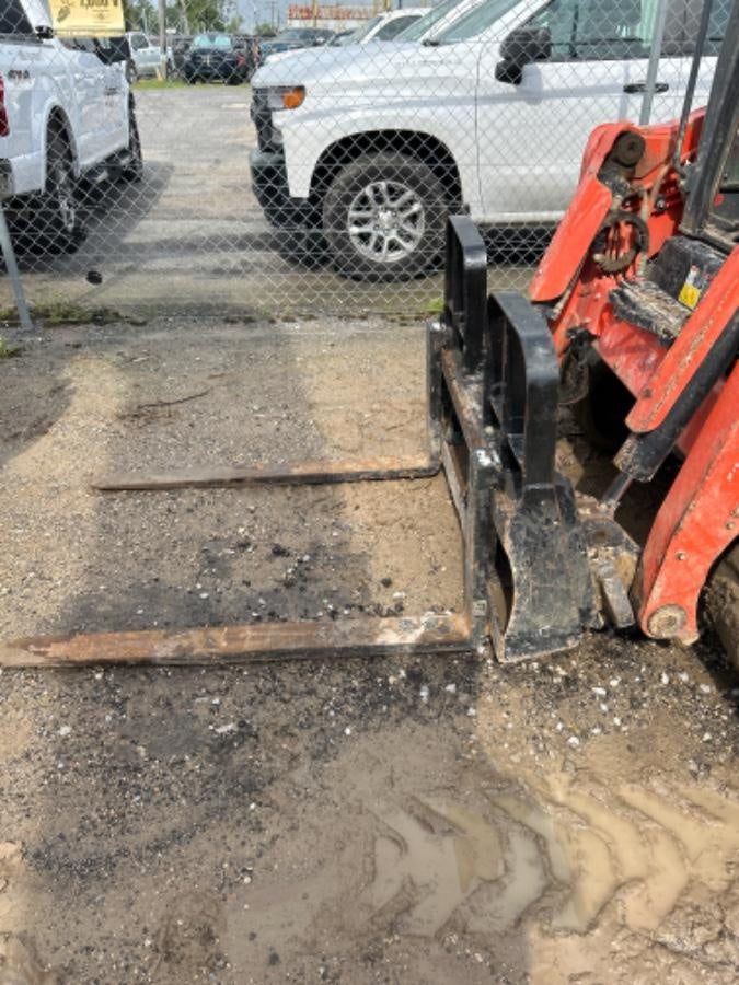2017 HLA HD42BO500