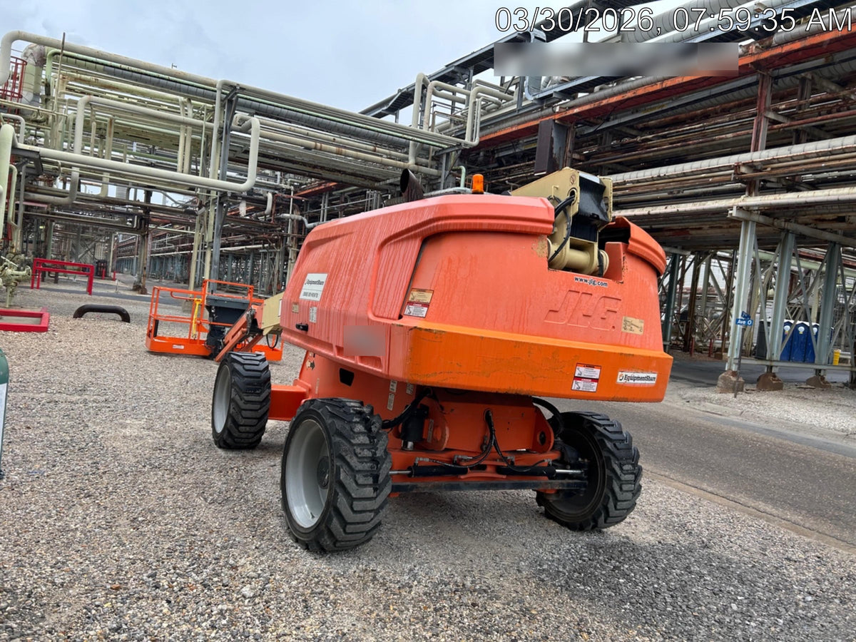 2019 JLG 660SJ