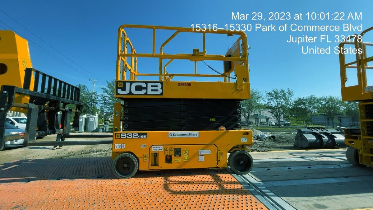 2022 JCB S3246E