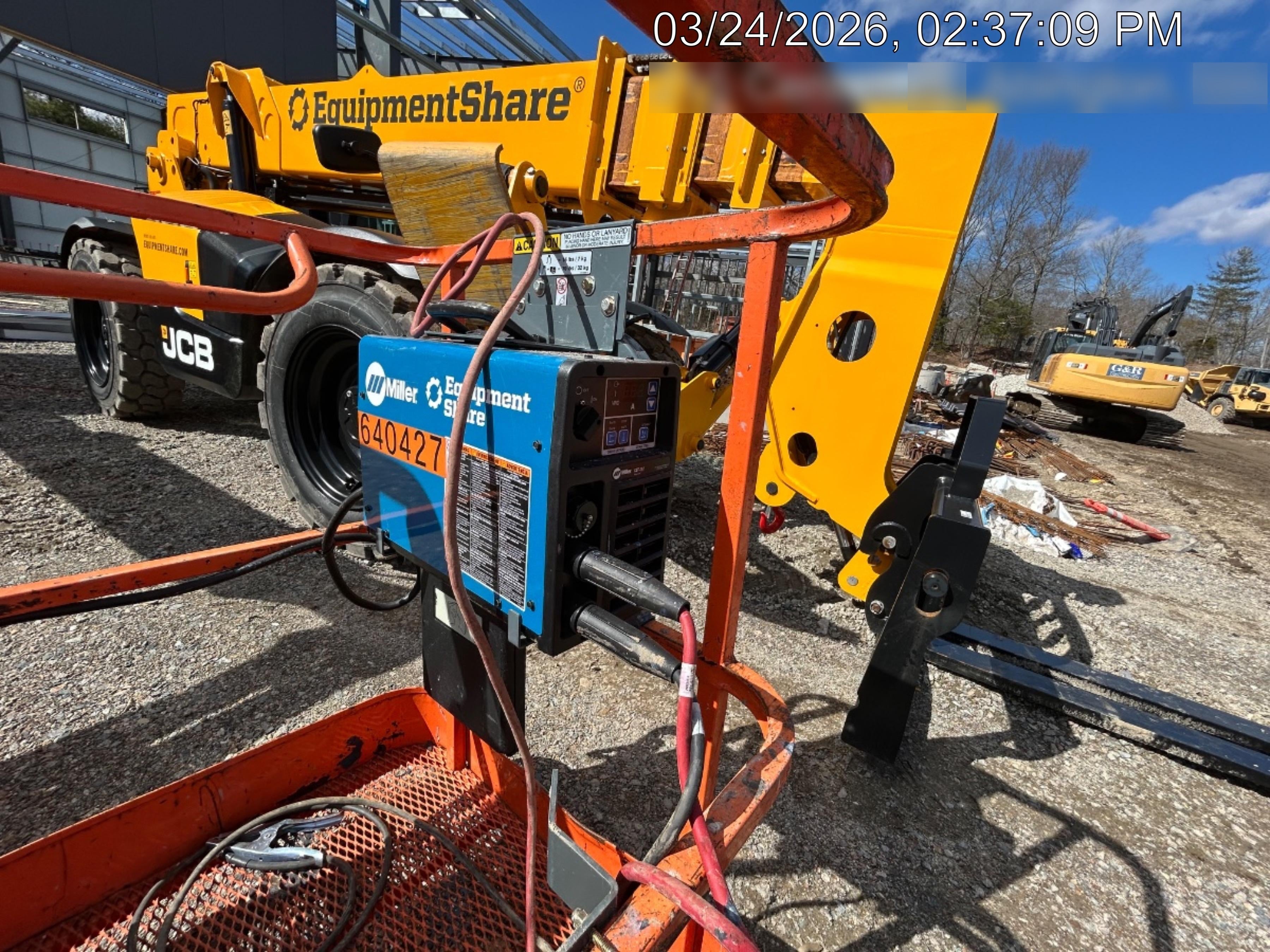 2025 MILLER ELECTRIC CST-282