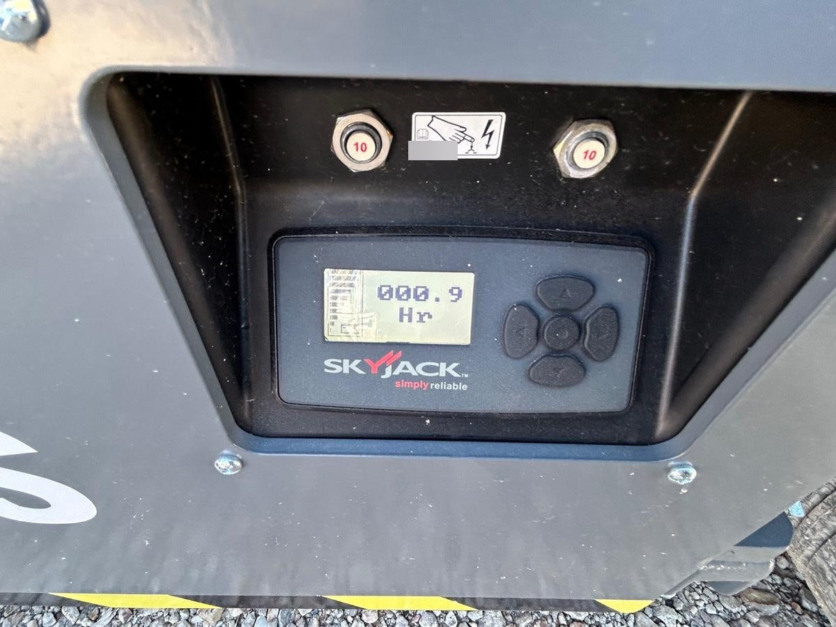 2025 SKYJACK SJ3226
