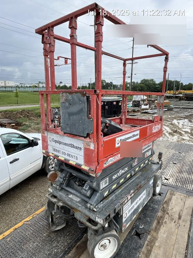 2021 SKYJACK SJ3219