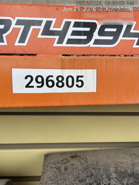 2023 JLG RT4394