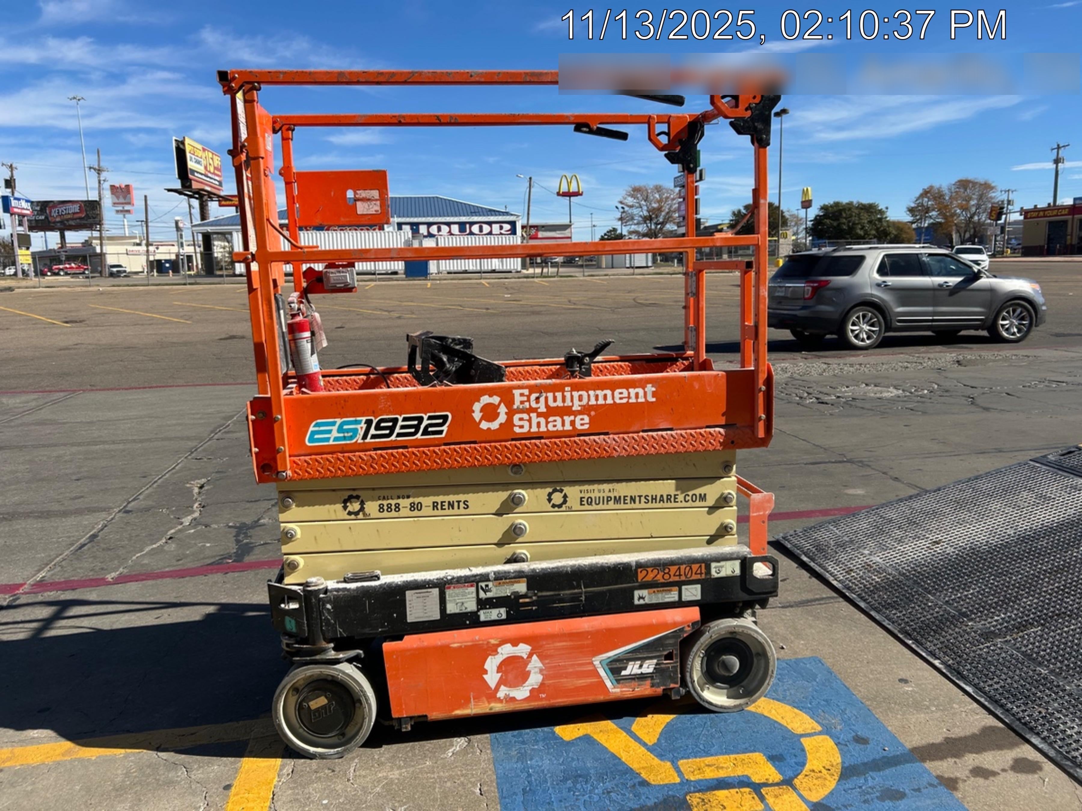 2022 JLG ES1932