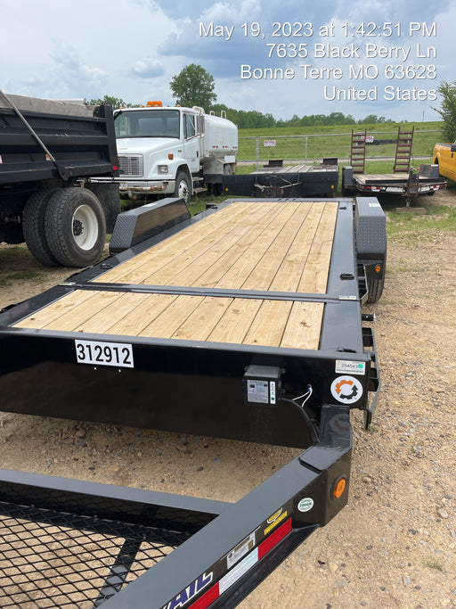 2023 LOADTRAIL Tilt-Deck Rental Trailer