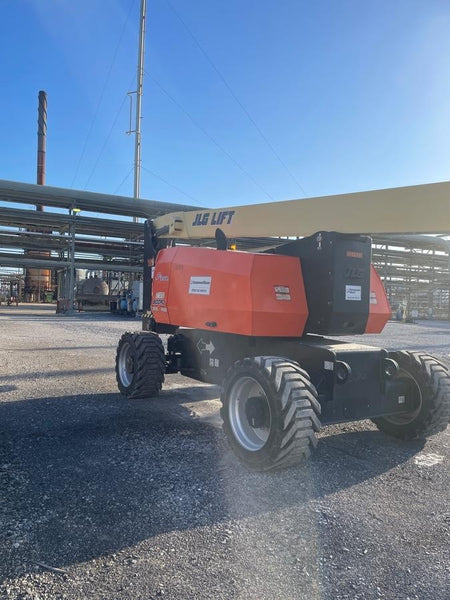 2023 JLG 800AJ