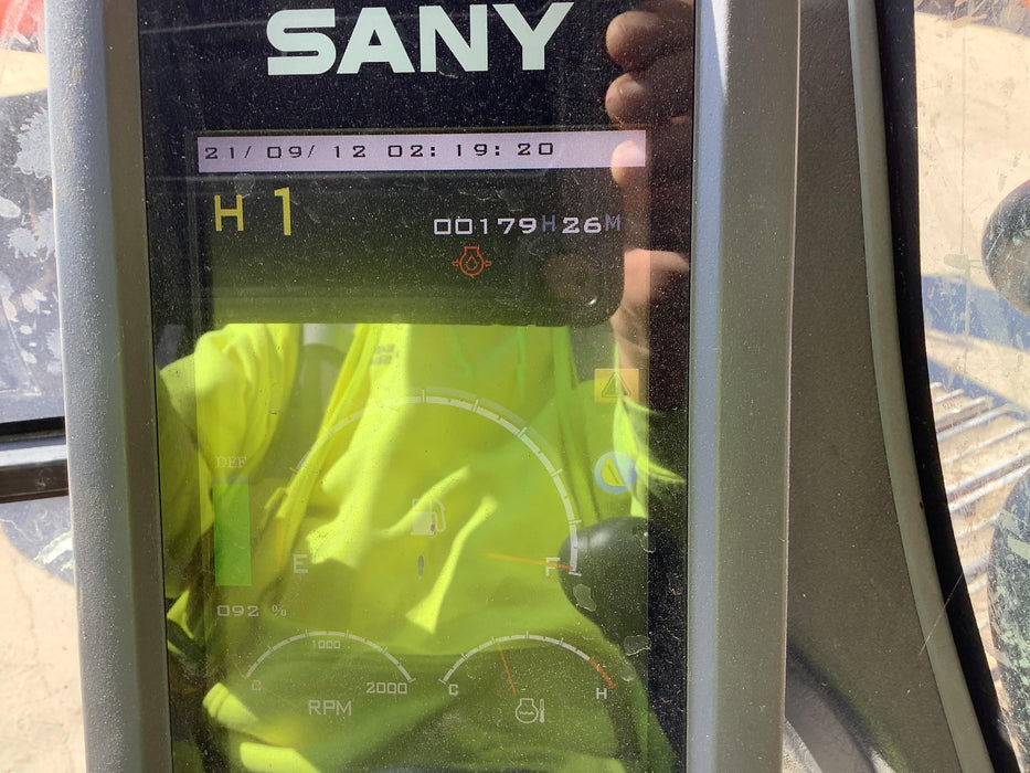 2021 SANY SY265LR