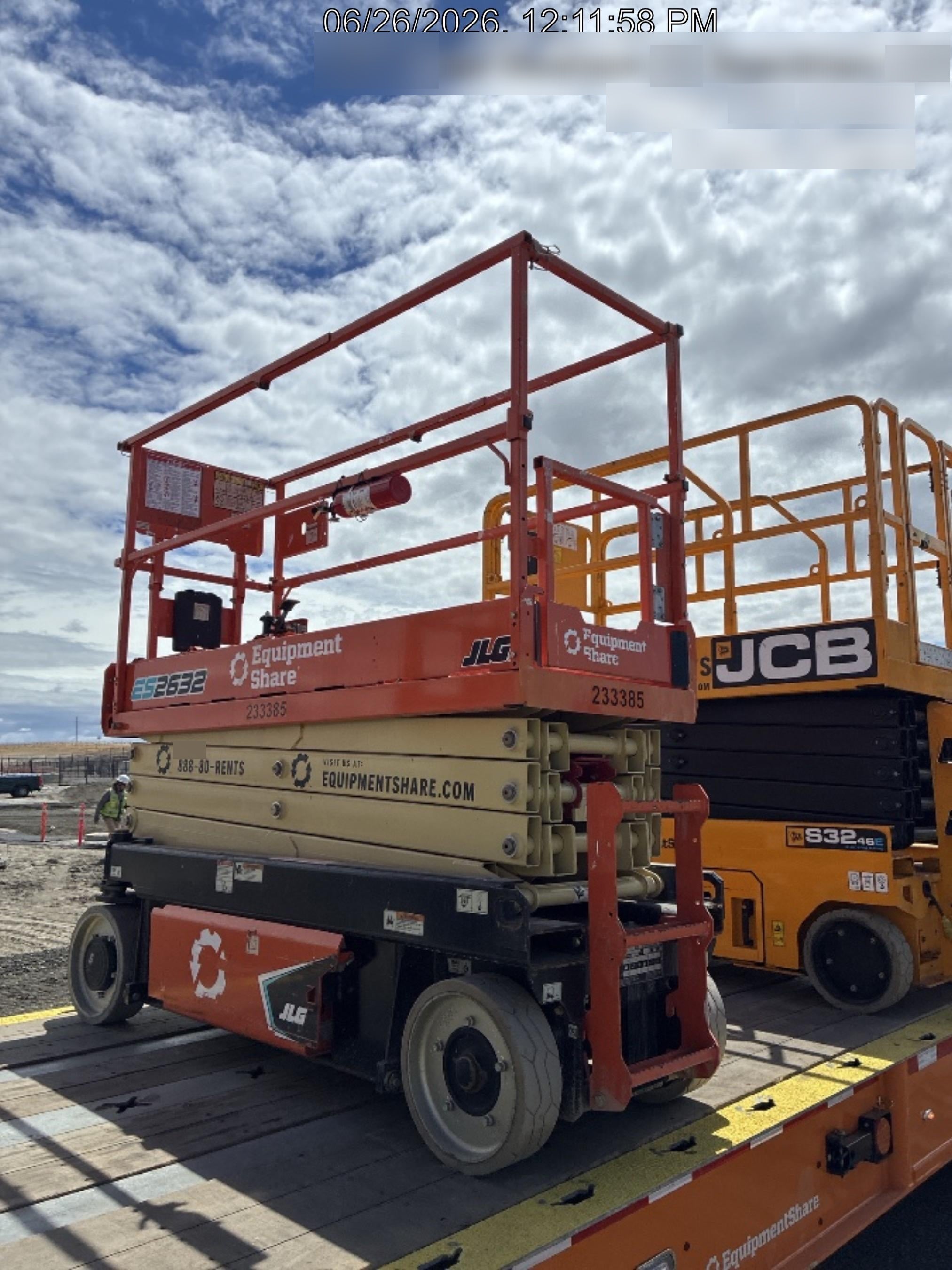 2022 JLG ES2632