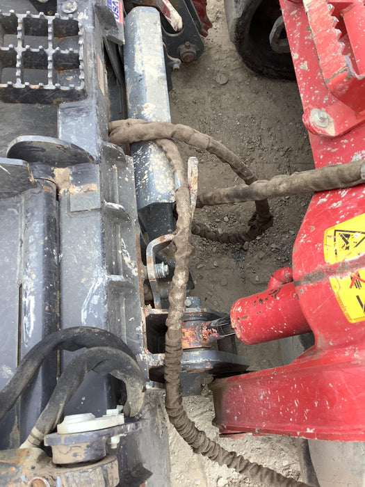 2020 PALADIN 72" Scrap Grapple Bucket - Paladin