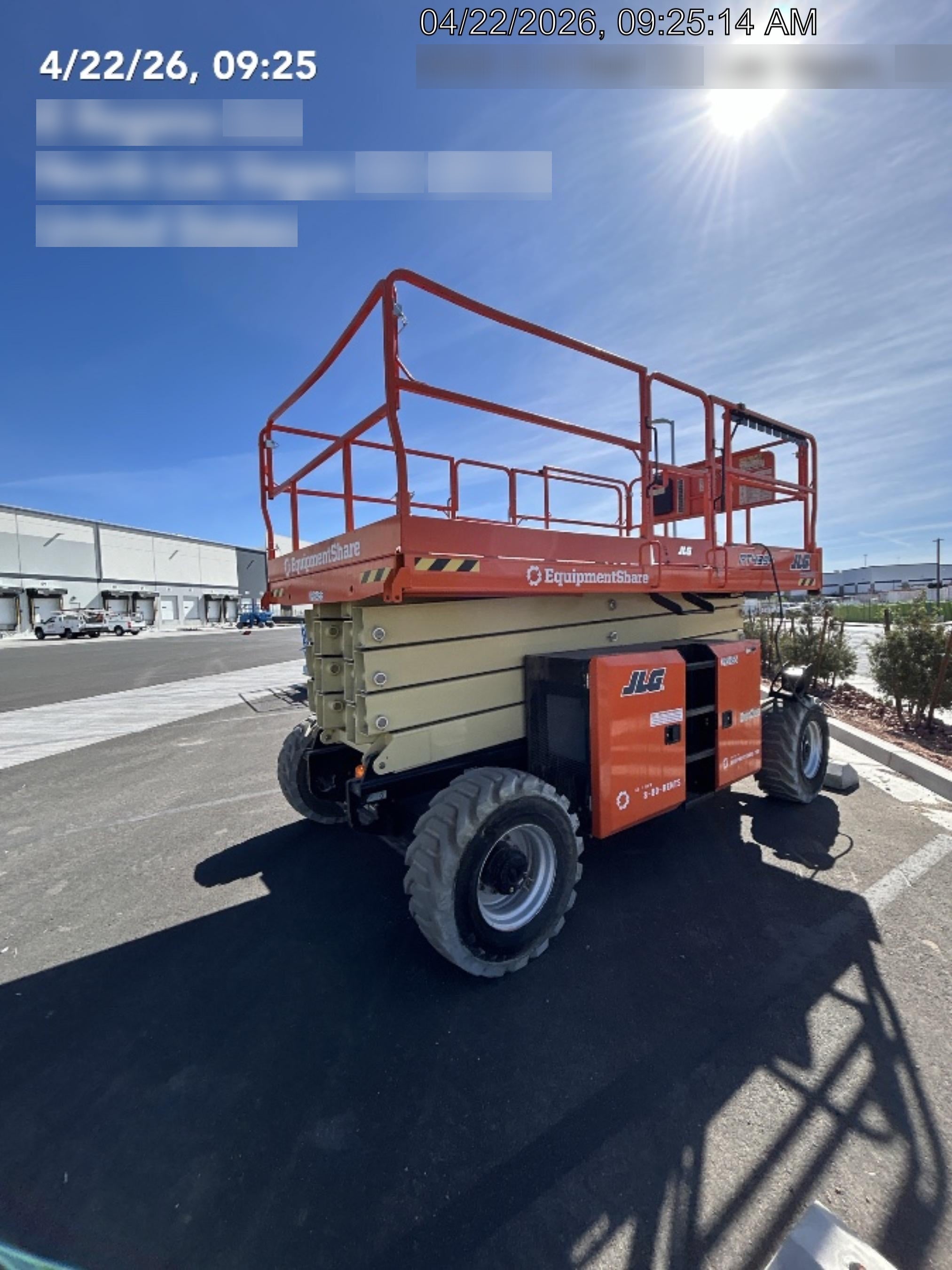 2023 JLG RT4394