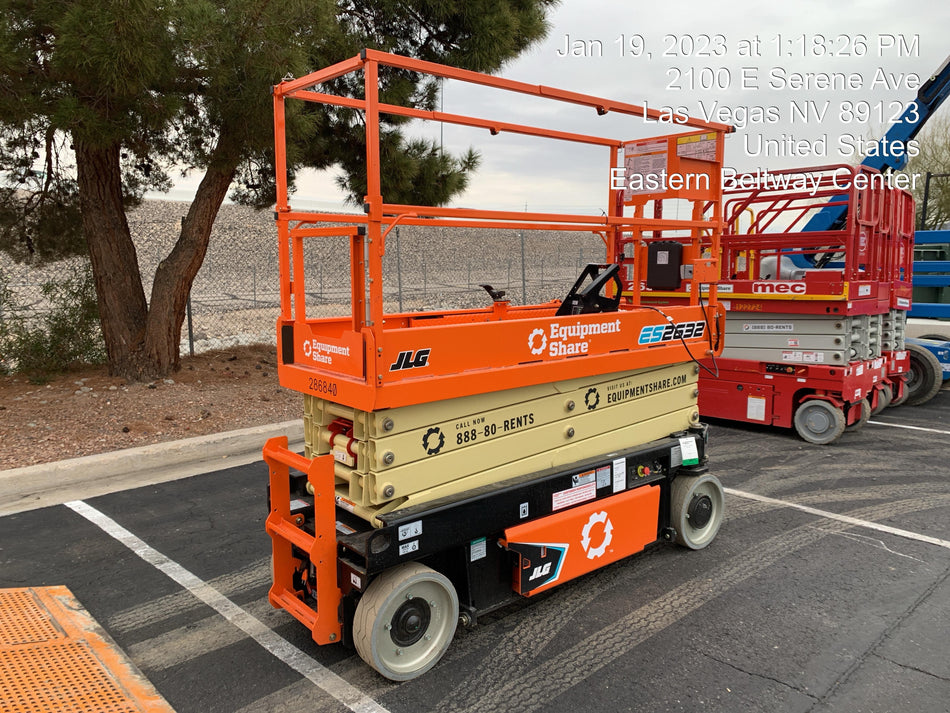 2022 JLG ES2632