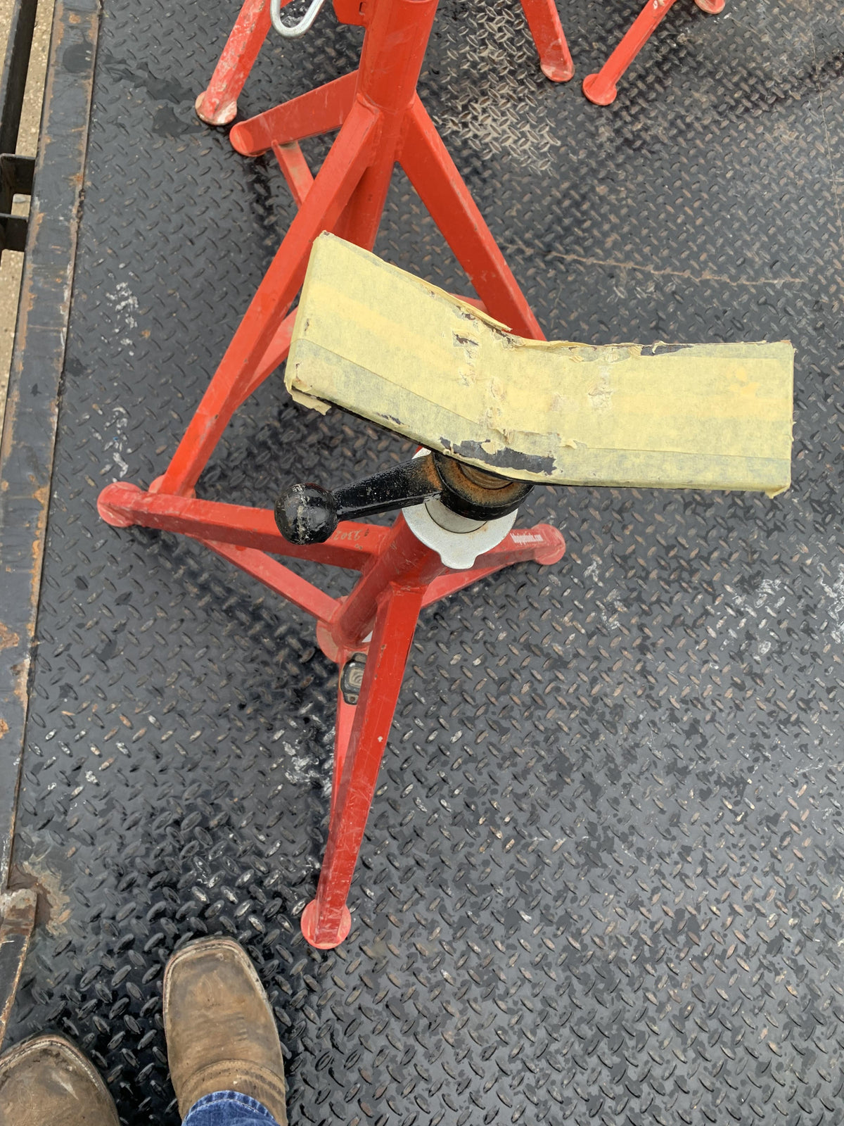 2022 B&B PIPE 4100E