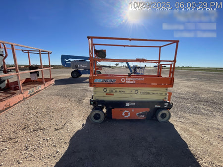 2023 JLG ES2632