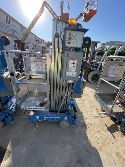 2021 GENIE AWP-30S DC