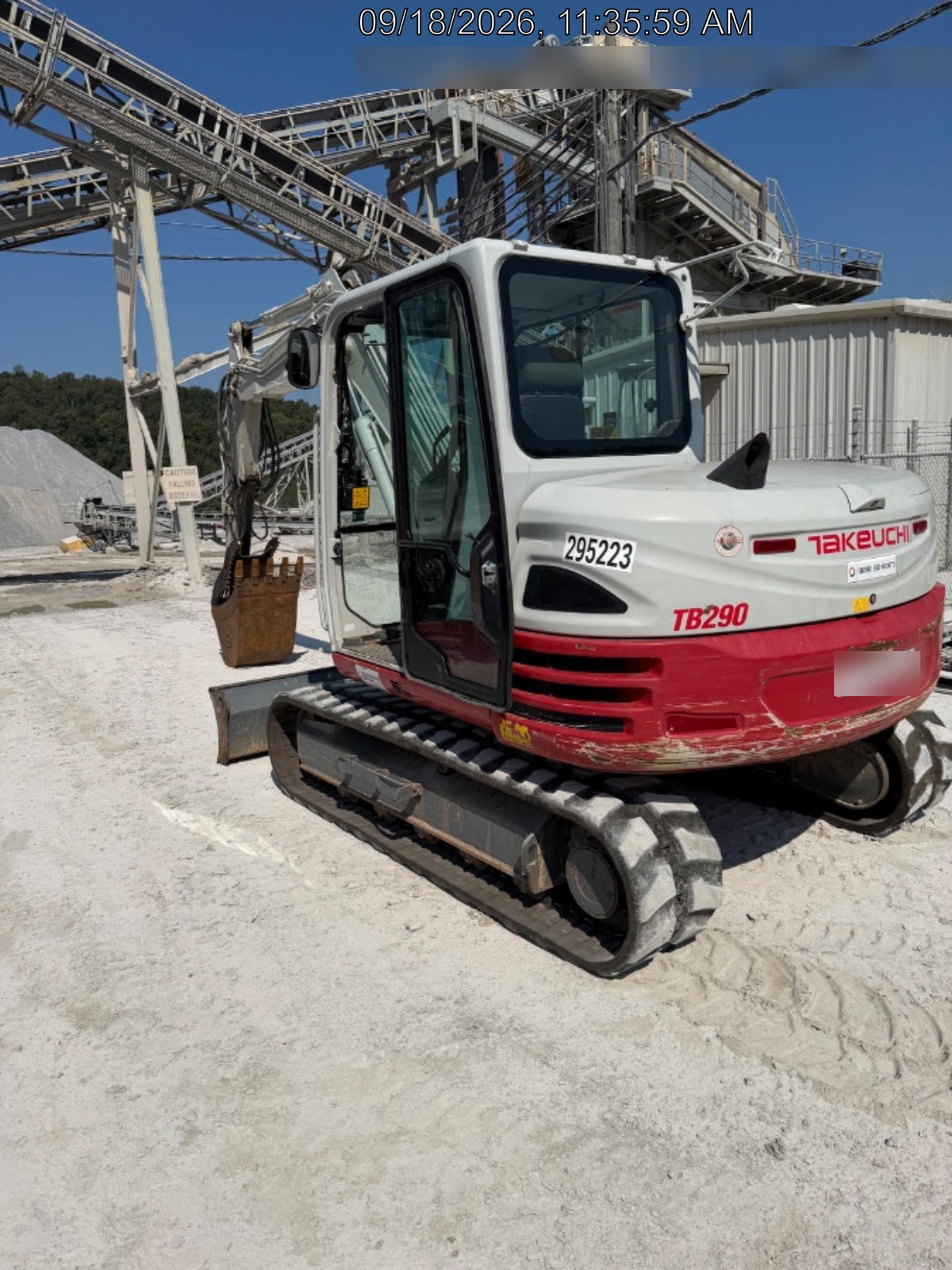 2023 TAKEUCHI TB290-CR