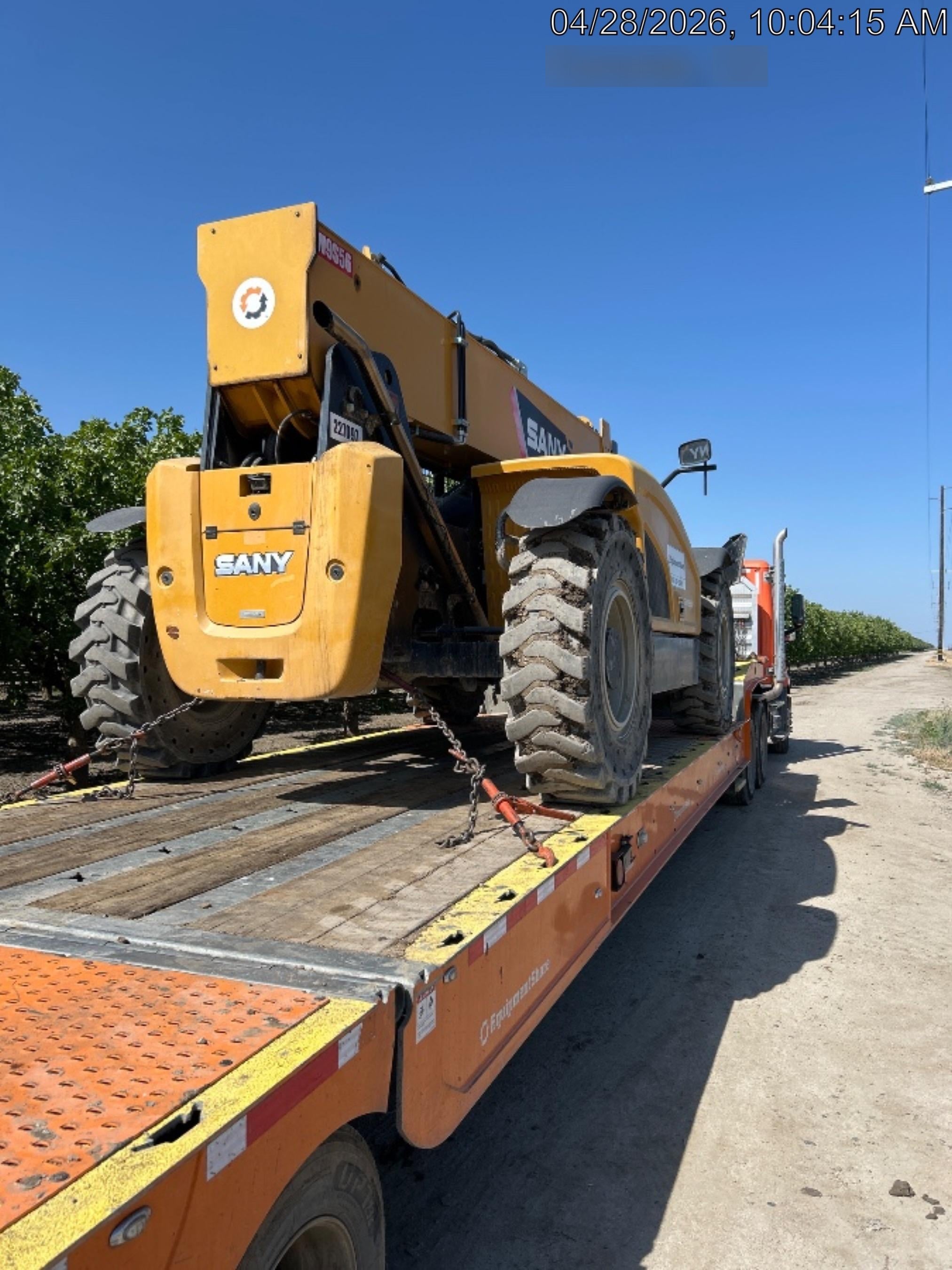 2022 SANY STH1056