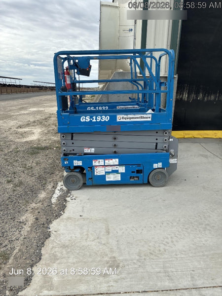 2019 Genie GS-1930 Half Height Swing Gate, 800W Inverter