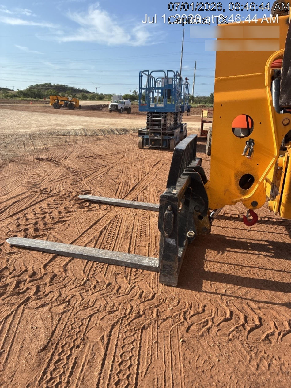 2023 JCB 510-56