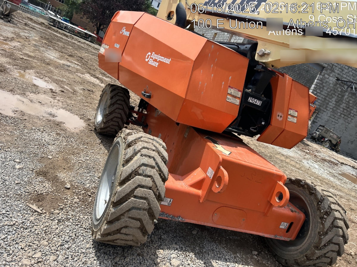 2023 JLG 860SJ