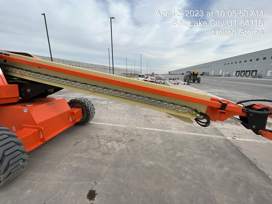 2023 JLG 660SJ