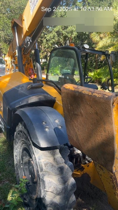 2019 JCB 510-56 Canopy, 74 HP, Solid Tires, STD Worklight, Beacon, Aux Hydraulics, Lifting Eye, Back up Alarm w/66" Carriage/60" Forks