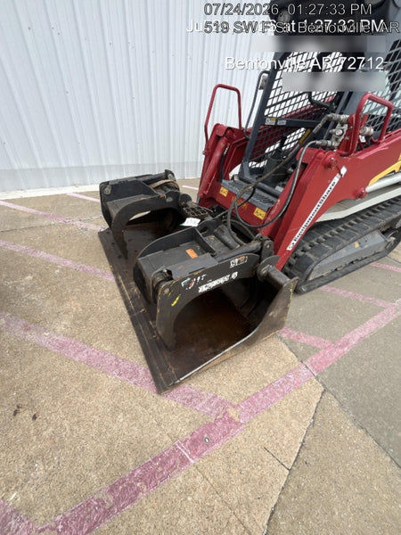 2018 PALADIN 76" Scrap Grapple Bucket - Paladin