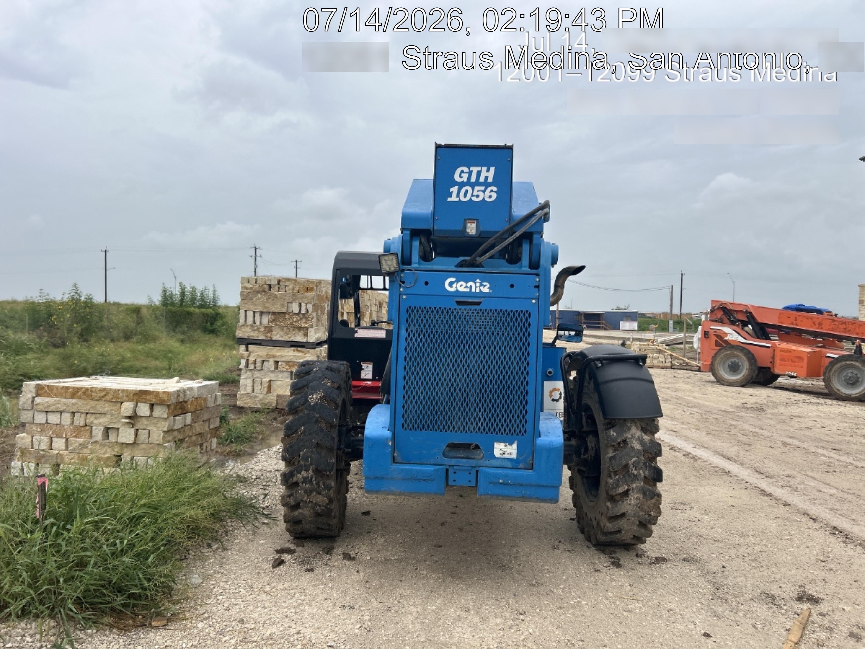 2018 GENIE GTH-1056