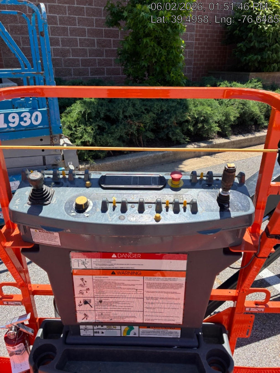 2025 JLG 660SJ