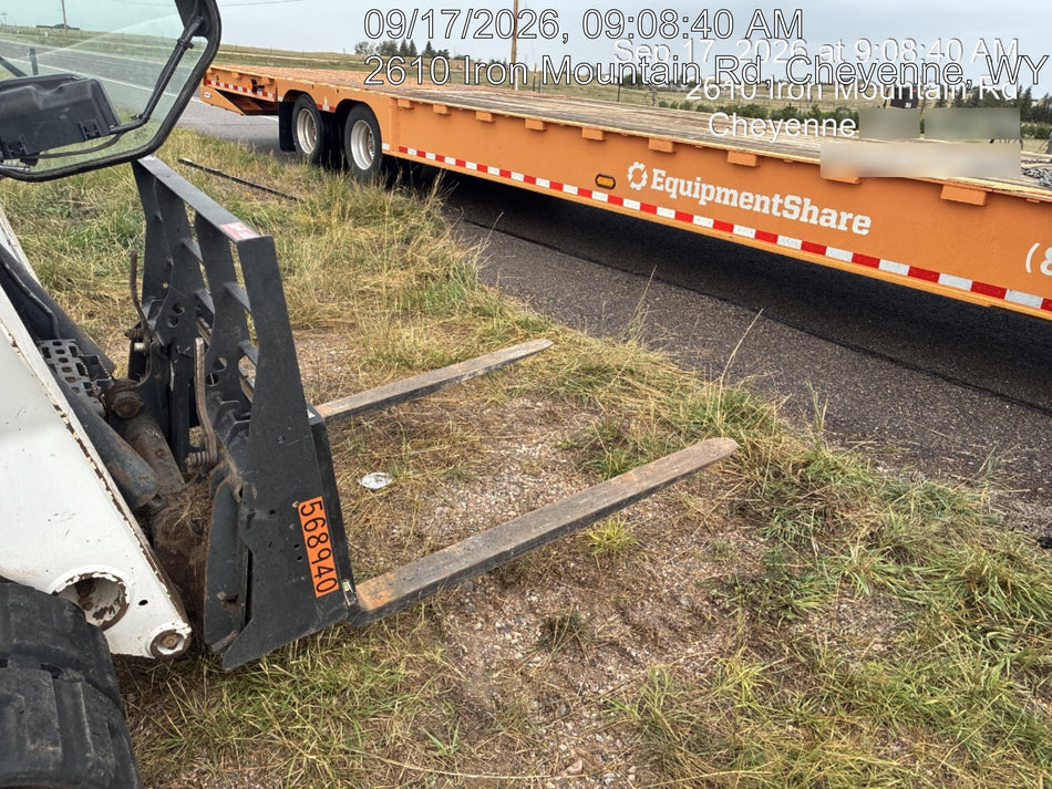 2025 ARROW MATERIAL HANDLING 48" Pallet Forks - Arrow