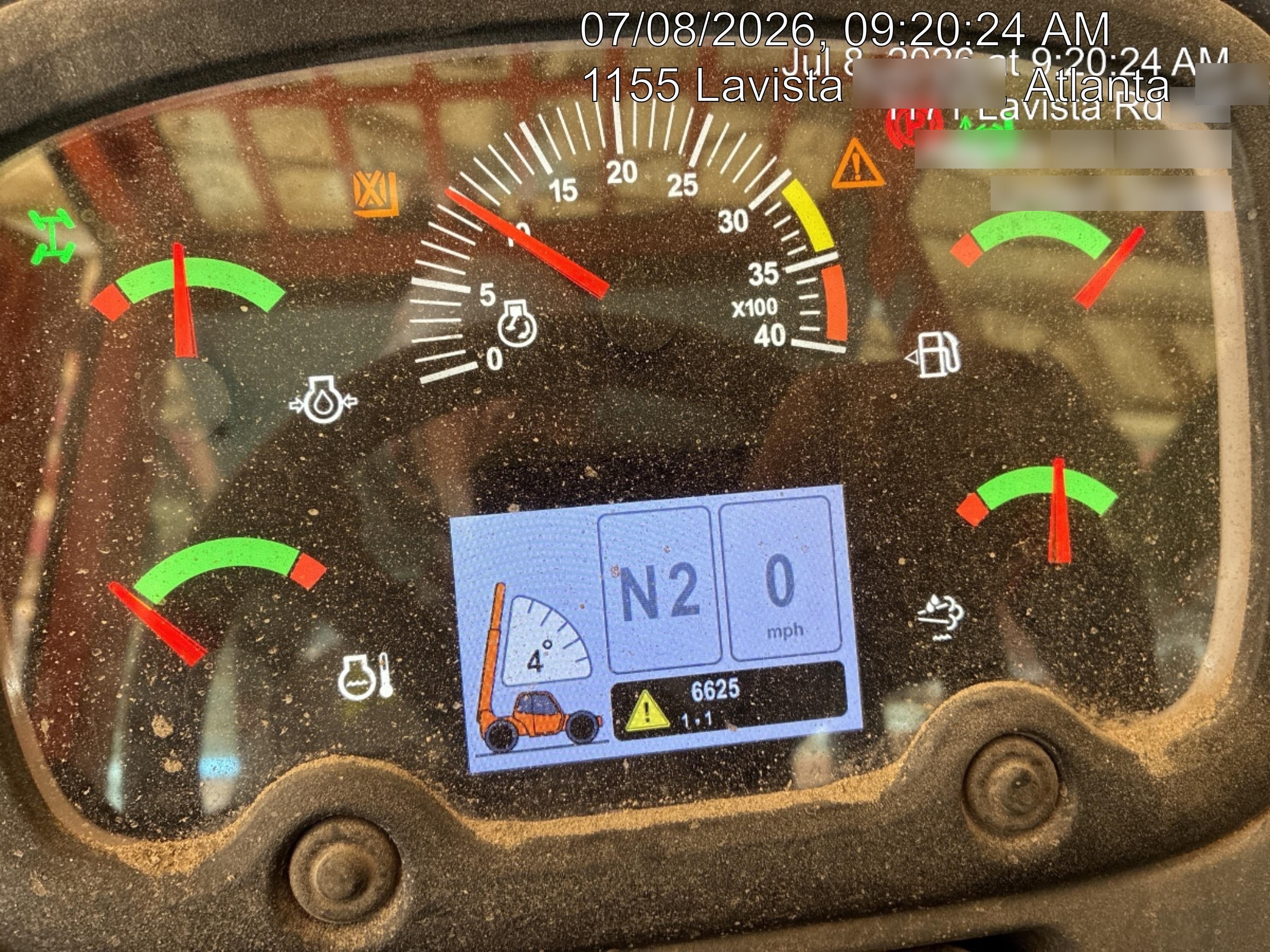 2021 JLG 1075