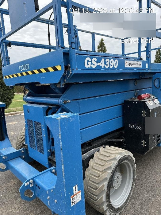 2020 GENIE GS-4390 RT