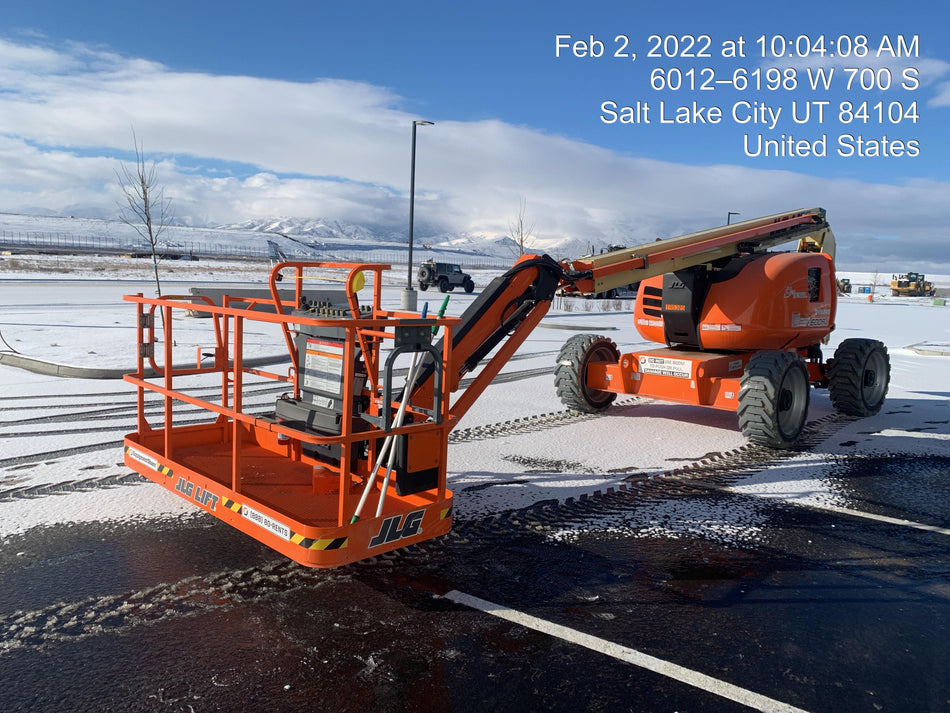 2021 JLG 600AJ