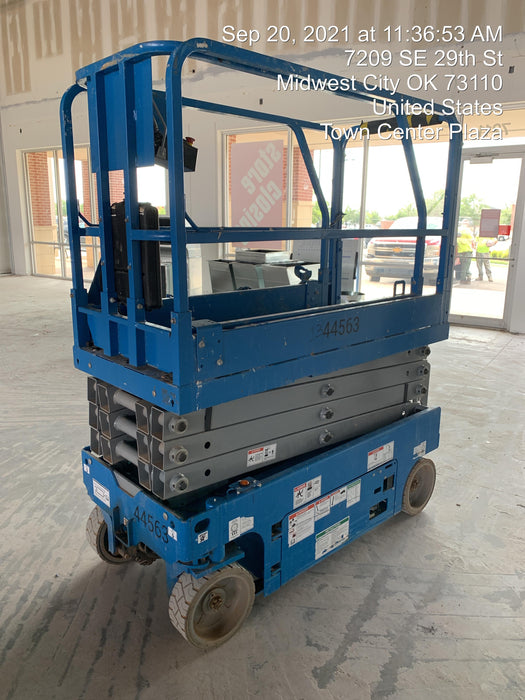 2019 Genie GS-1930 Fixed rails with chain Entry