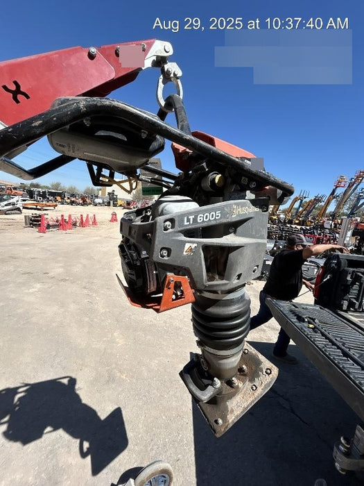 2024 HUSQVARNA LT6005