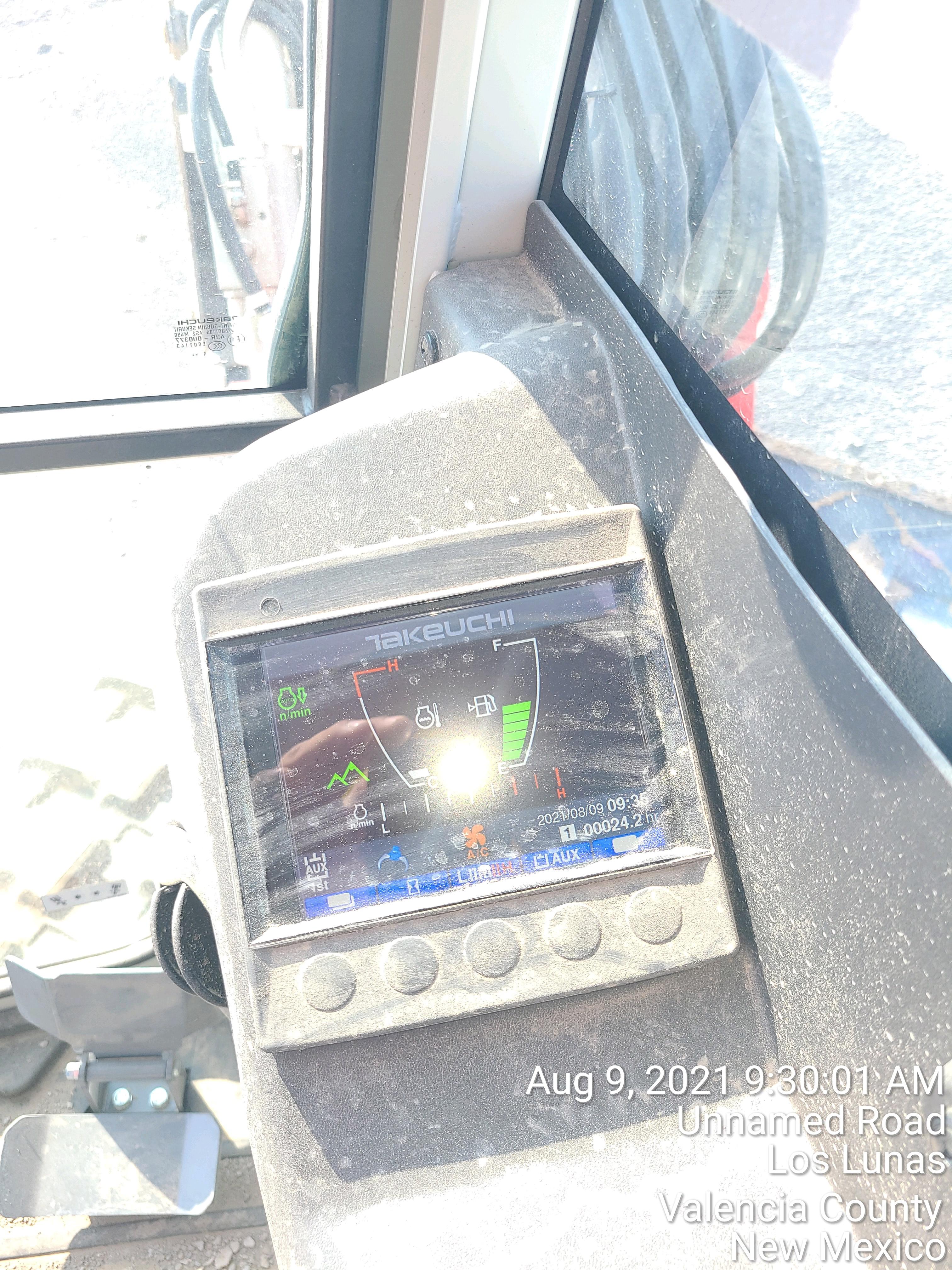 2021 TAKEUCHI TB290C