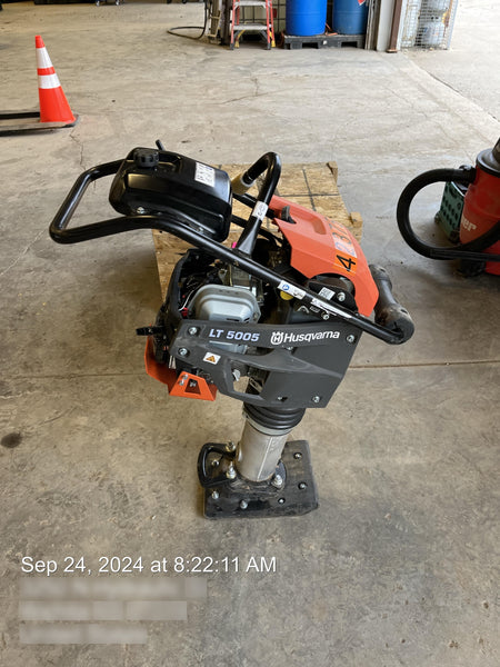 2024 HUSQVARNA LT5005