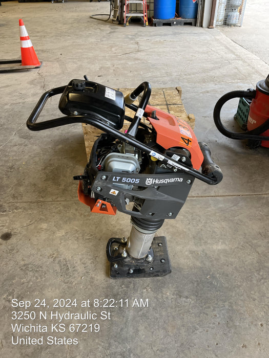 2024 HUSQVARNA LT5005