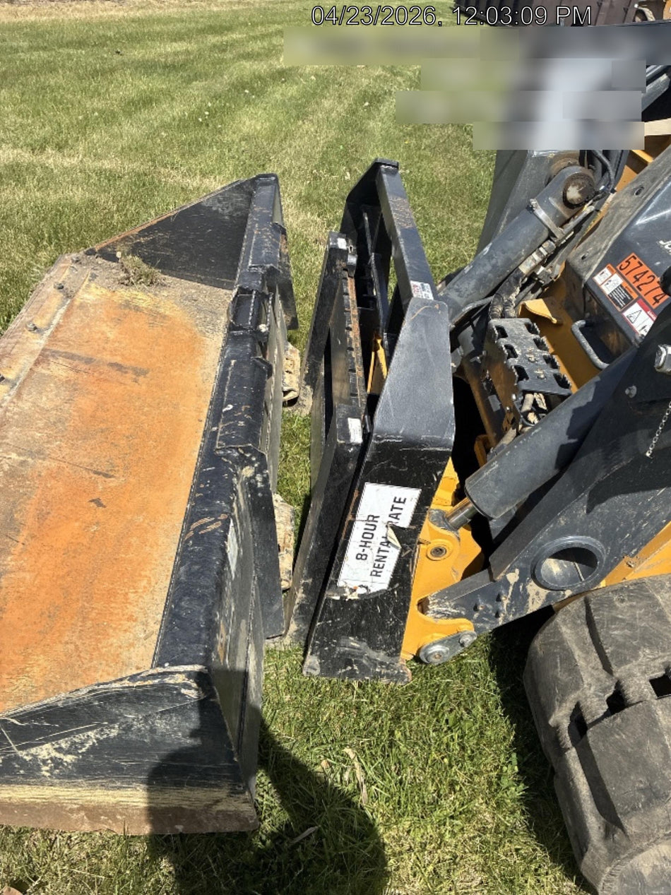 2025 ARROW MATERIAL HANDLING 24" Pallet Fork Frame