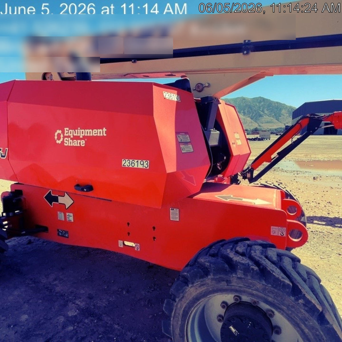 2022 JLG 860SJ
