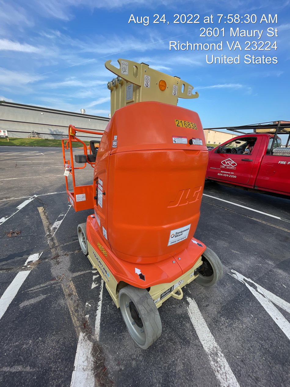 2022 JLG 26E