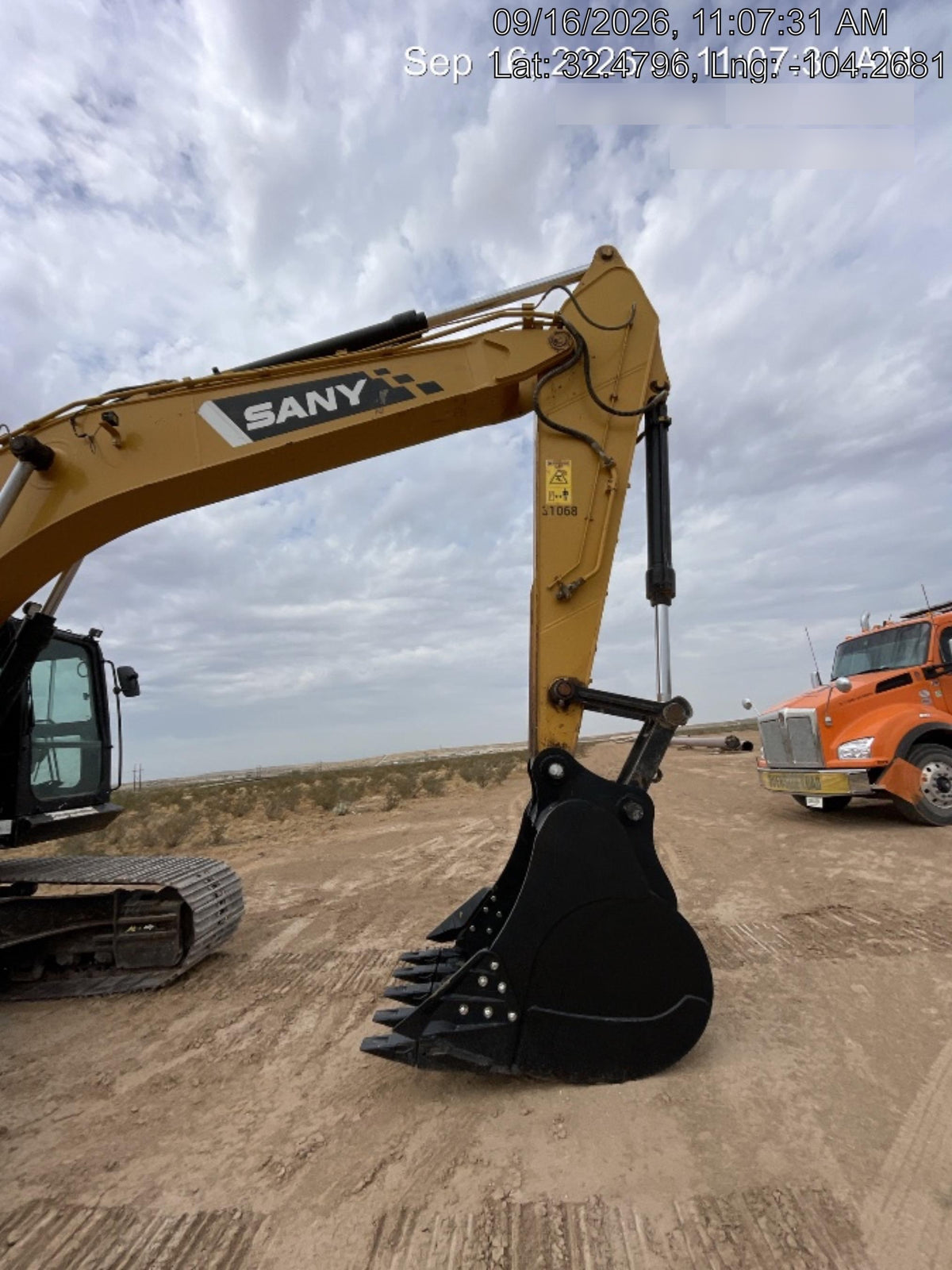 2019 SANY SY265C LC