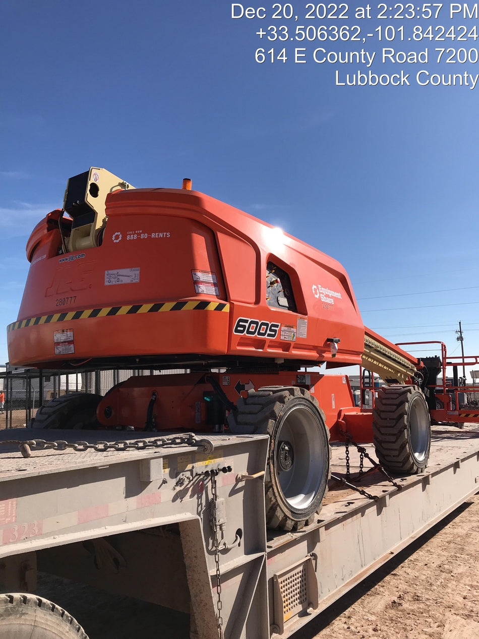 2022 JLG 600S