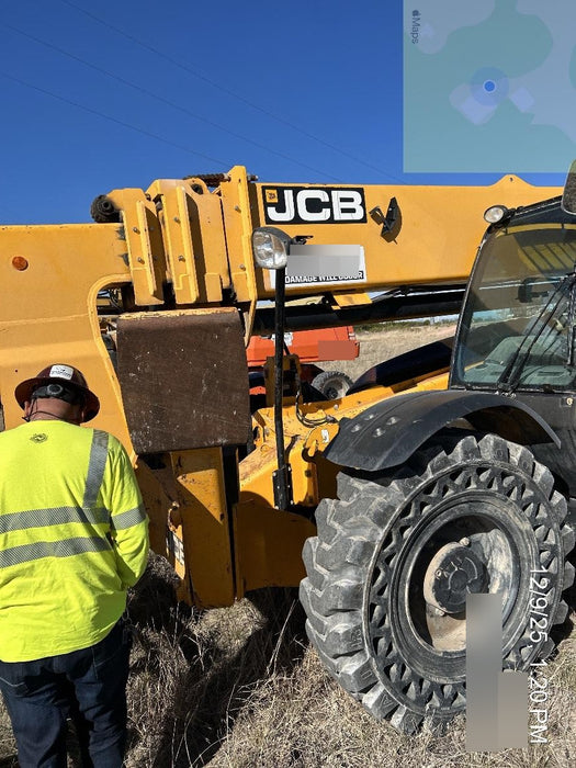2019 JCB 512-56 Enclosed Cab, 74 HP, Solid Tires, Worklights, Beacon, Aux Hydraulics, Lifting Eye 60" Carriage/60" Forks