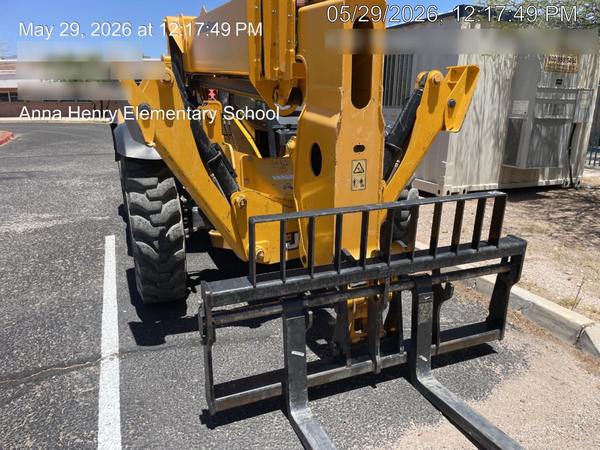 2023 JCB 510-56