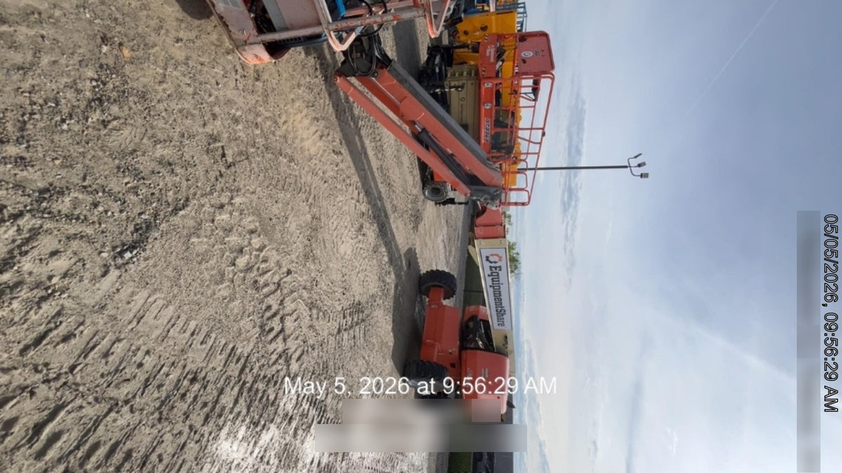 2021 JLG 660SJ
