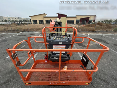2025 JLG 450AJ