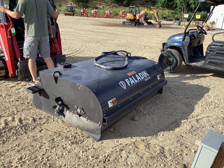 2022 PALADIN Sweepster SB72