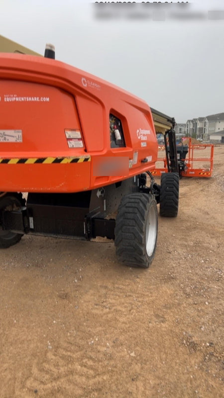 2024 JLG 660SJ
